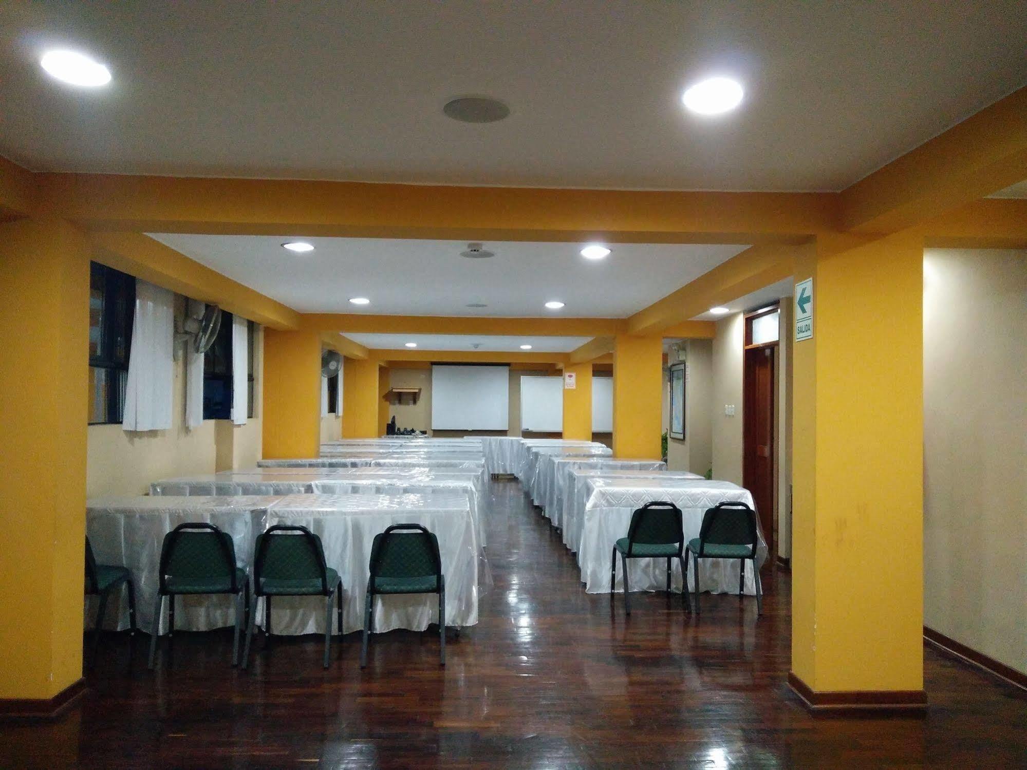 Hotel Panamericano Lima Extérieur photo
